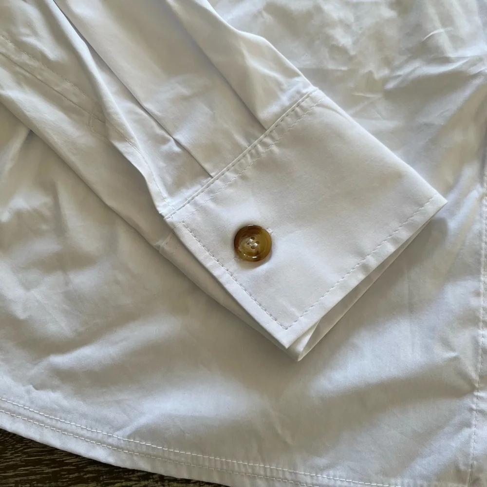 NWT Zara White Cropped Button-Up Shirt, size L. - Picture 4 of 5